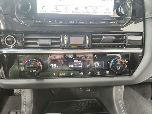 Used 2024 Nissan Pathfinder Platinum w/ Lighting Package (N93) image 32