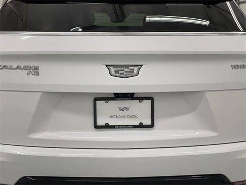 New 2025 Cadillac Escalade IQ Luxury 1 w/ LPO, Radiant Package image 18