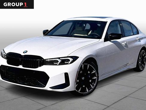 New 2026 BMW 330i 330i w/ M Sport Package image 1