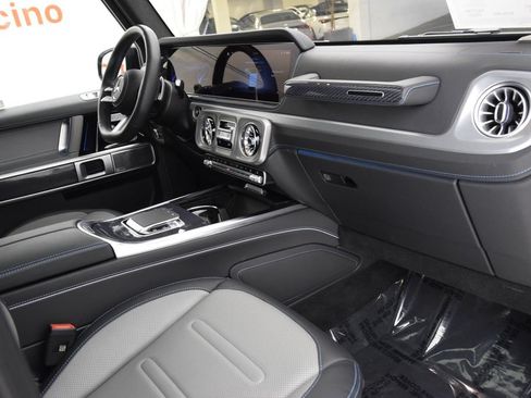 Used 2025 Mercedes-Benz G 580 w/ EQ Technology image 14