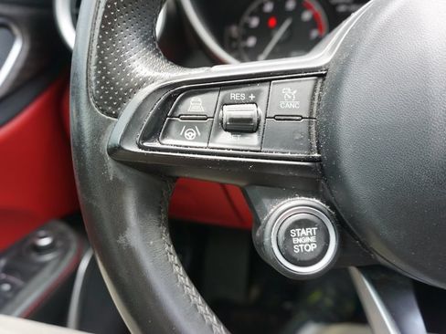 Used 2021 Alfa Romeo Giulia Ti w/ Nero Edizione RWD image 8
