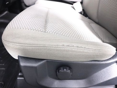 Used 2018 Ford F150 XLT RWD image 29