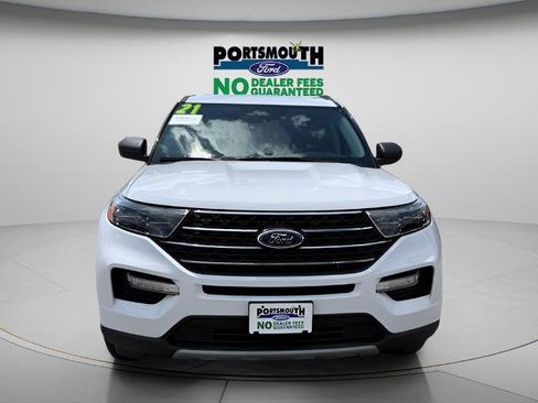 Certified 2021 Ford Explorer XLT w/ Equipment Group 202A AWD/4WD image 10