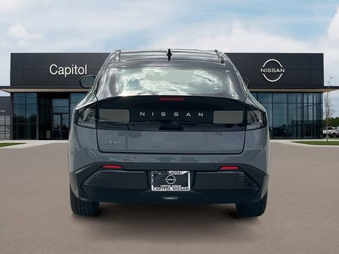 New 2026 Nissan Leaf Platinum+ w/ Cargo Package (Platinum+) image 6