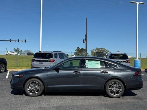 New 2026 Honda Accord EX-L image 8