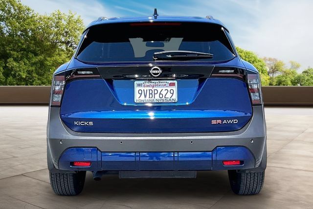 Certified 2025 Nissan Kicks SR AWD/4WD image 5