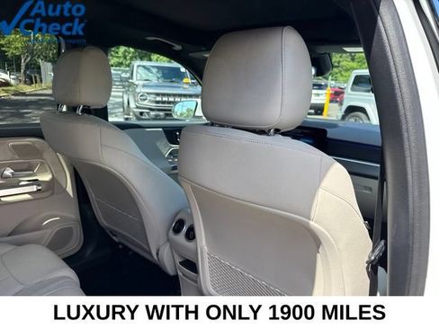 Used 2026 Mercedes-Benz GLB 250 4MATIC image 25