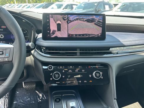 Used 2026 INFINITI QX60 Sport w/ Dark Cargo Package AWD/4WD image 24