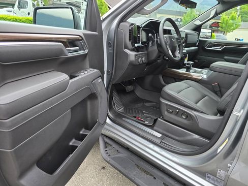 New 2026 Chevrolet Silverado 1500 LT Trail Boss w/ LT Trail Boss Premium Package AWD/4WD image 25