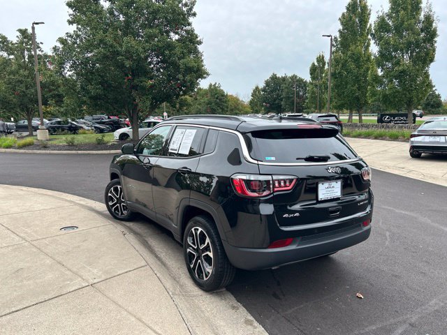 Used 2024 Jeep Compass Limited AWD/4WD image 5