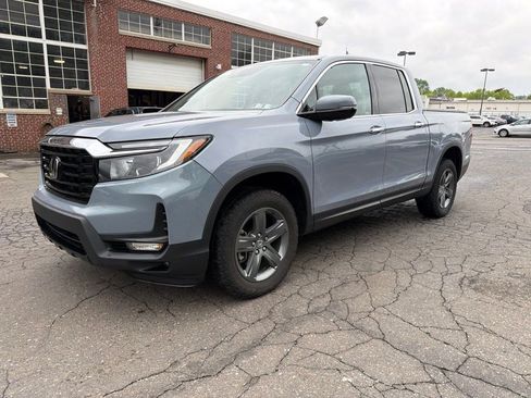 Used 2023 Honda Ridgeline RTL-E image 3