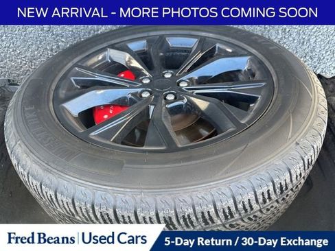 Used 2021 Ford Explorer Limited w/ Equipment Group 301A image 2