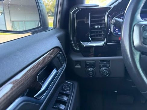 Used 2023 Chevrolet Silverado 1500 LT Trail Boss w/ Protection Package AWD/4WD image 13
