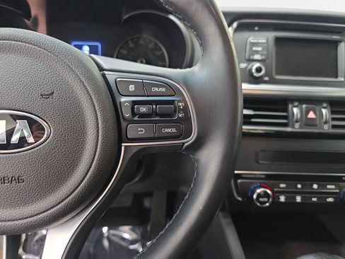Used 2016 Kia Optima EX FWD image 18