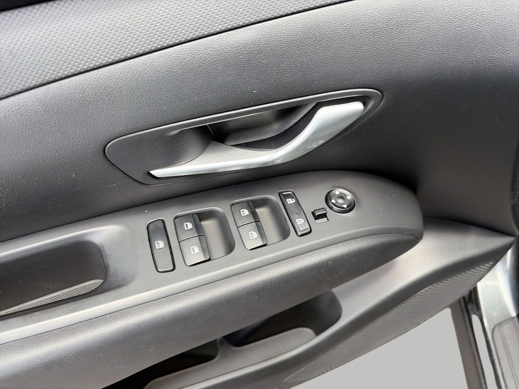 Used 2024 Hyundai Tucson SEL FWD image 16