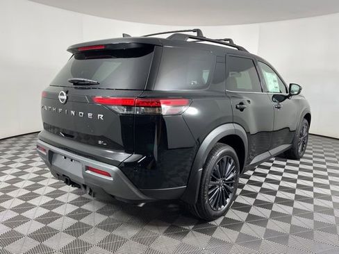 New 2026 Nissan Pathfinder SL w/ SL Premium Package image 10