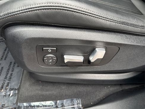 Used 2022 BMW X5 xDrive40i w/ Climate Comfort Package image 43