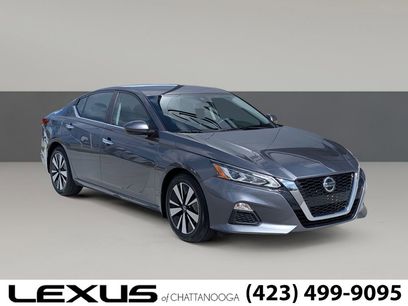 Used 2022 Nissan Altima 2.5 SV