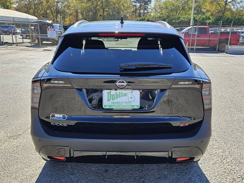 New 2026 Nissan Kicks SR image 8