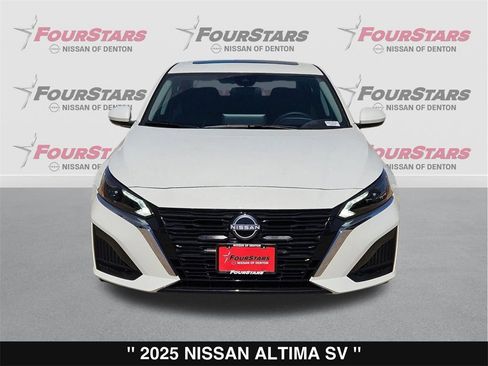 New 2025 Nissan Altima 2.5 SV image 10