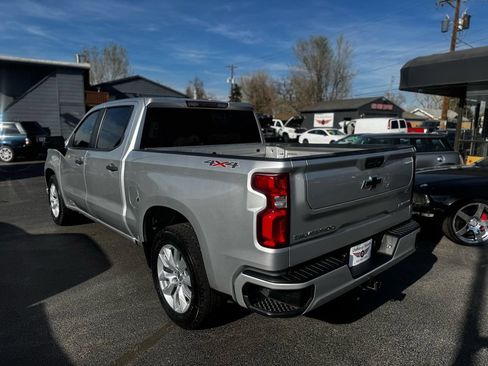 Used 2022 Chevrolet Silverado 1500 Custom w/ Safety Confidence Package AWD/4WD image 4