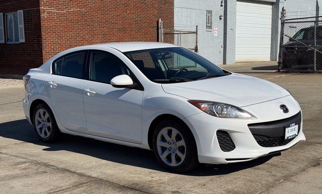 Used 2012 MAZDA MAZDA3 i Sport FWD image 4
