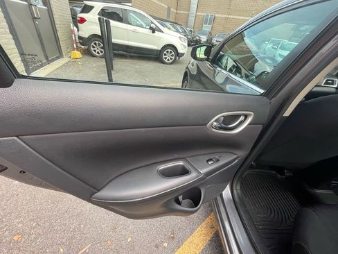 Used 2019 Nissan Sentra SV w/ Special Edition Package image 20