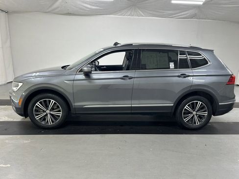 Used 2018 Volkswagen Tiguan SEL AWD/4WD image 6