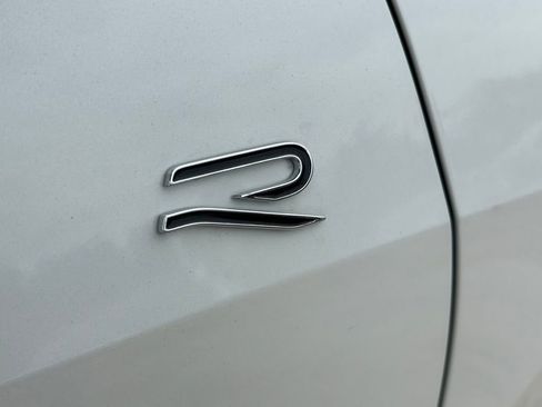 New 2026 Volkswagen Tiguan SE R-Line image 13