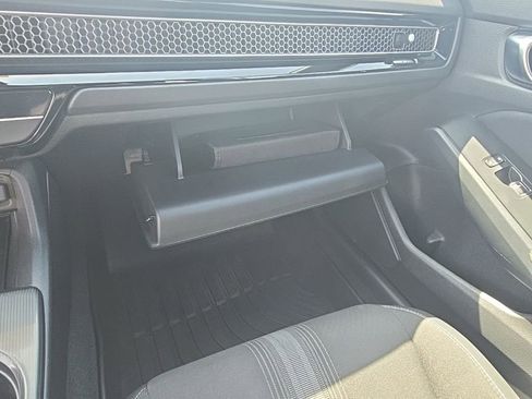 Used 2022 Honda Civic Sport image 21