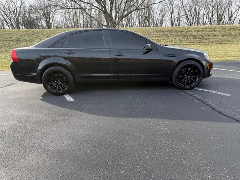 Used 2011 Chevrolet Caprice image 2