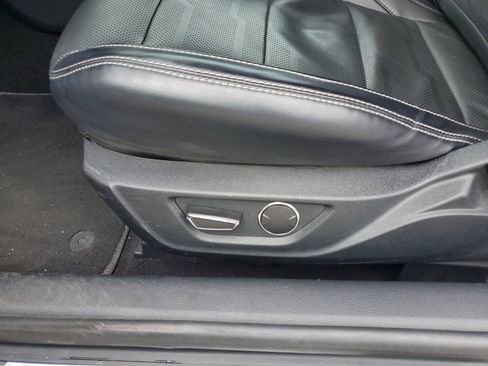 Used 2019 Ford Mustang GT Premium w/ Equipment Group 401A image 11