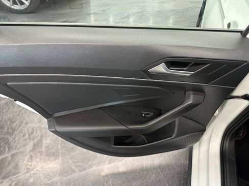 Used 2022 Volkswagen Jetta GLI Autobahn w/ GLI Black Package image 9