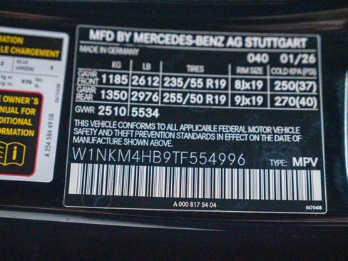 Certified 2026 Mercedes-Benz GLC 300 4MATIC image 37