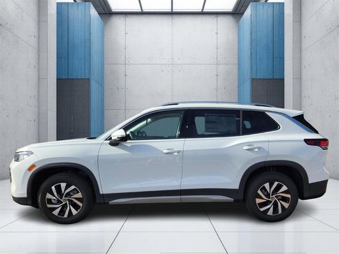 New 2026 Volkswagen Tiguan S image 26