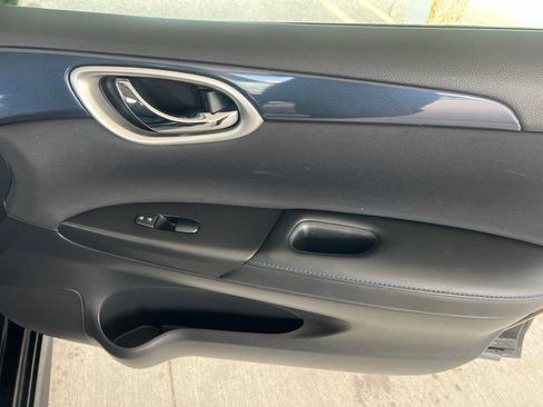 Used 2018 Nissan Sentra SR FWD image 20