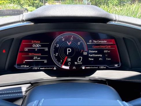 Used 2025 Chevrolet Corvette Stingray Coupe w/ Battery Protection Package RWD image 15