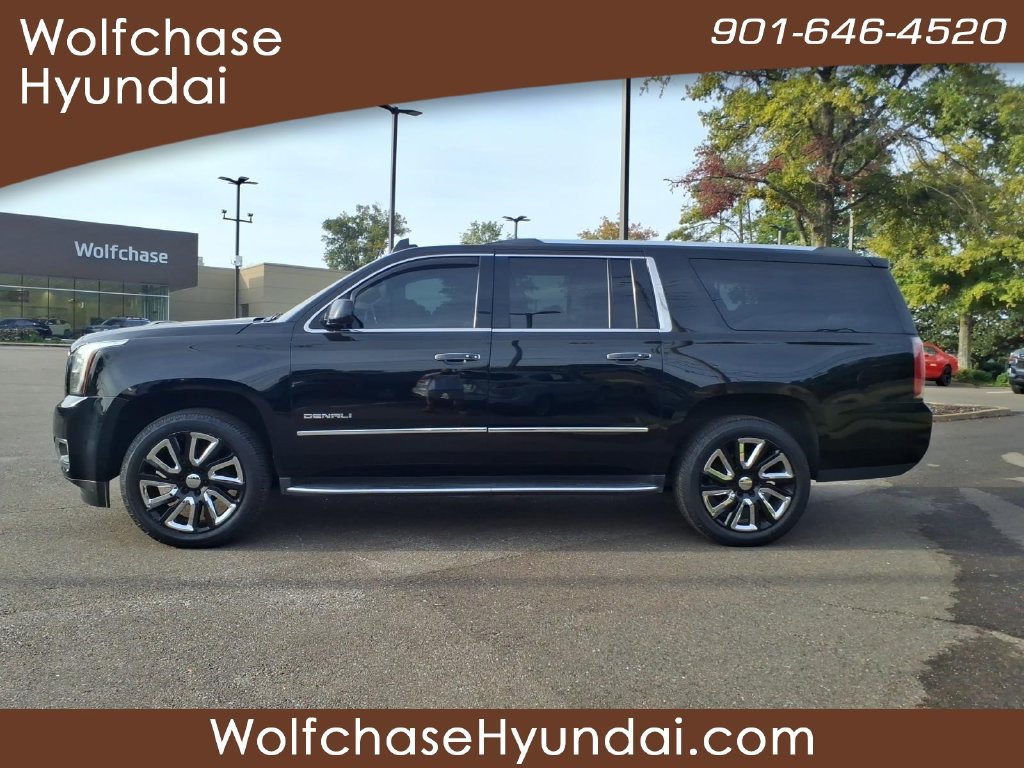 Used 2020 GMC Yukon XL Denali RWD image 2