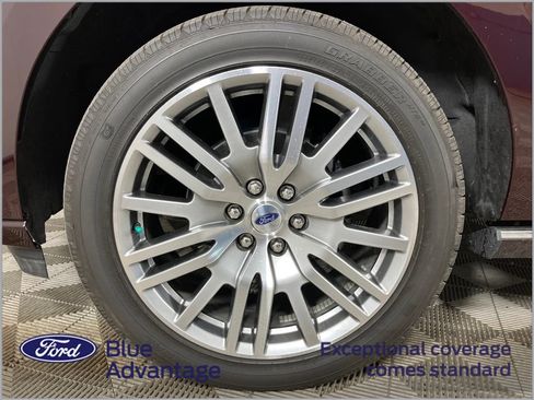 Certified 2023 Ford Expedition Platinum image 13