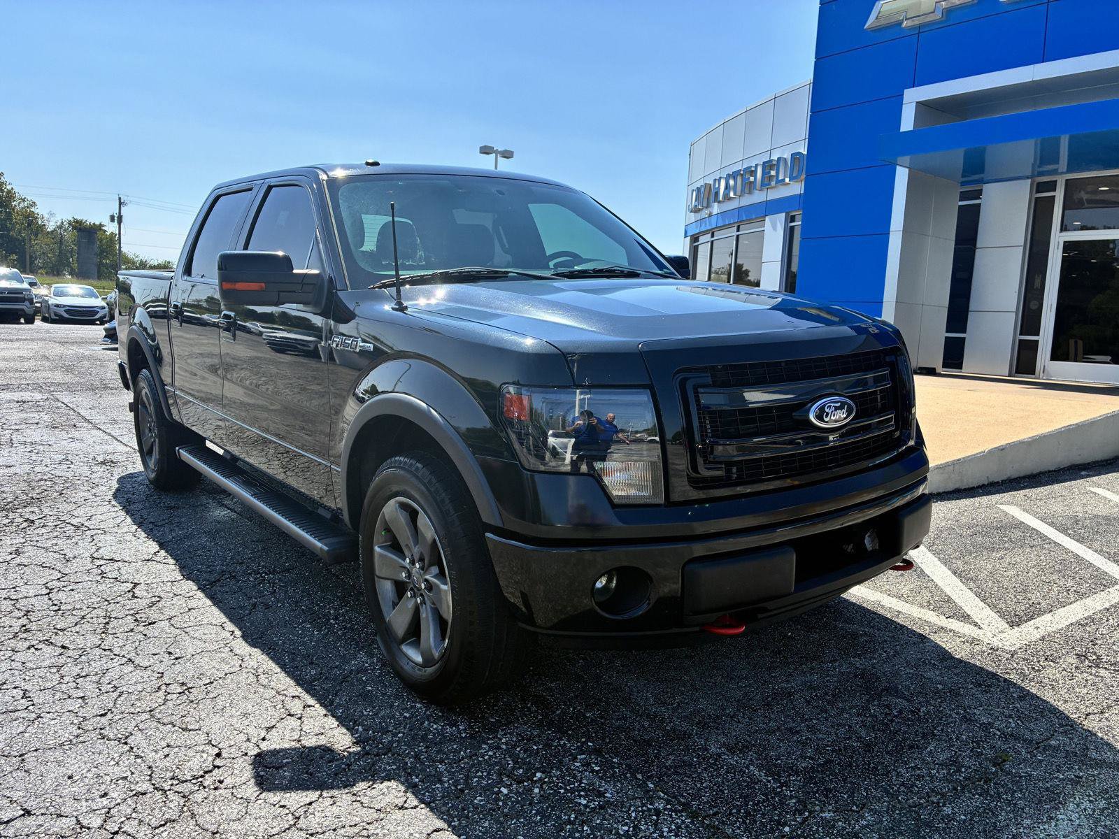 Used 2014 Ford F150 FX4 w/ Equipment Group 402A Luxury AWD/4WD image 2