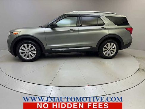Used 2020 Ford Explorer Limited AWD/4WD image 2