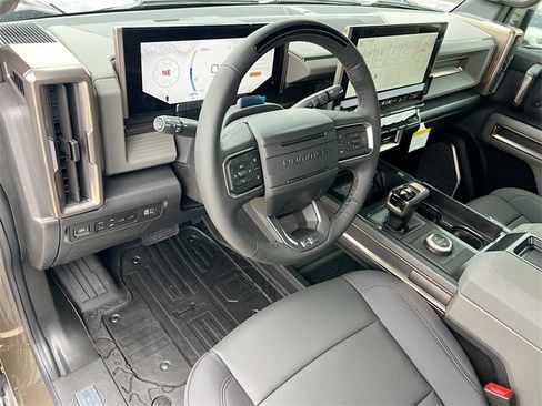 New 2025 GMC Hummer EV 3X image 6