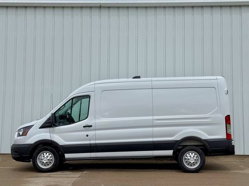 New 2026 Ford Transit 350 148 Medium Roof AWD w/ Load Area Protection Package image 3