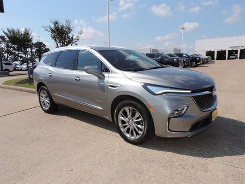 Certified 2023 Buick Enclave Avenir w/ Avenir Technology Package image 3