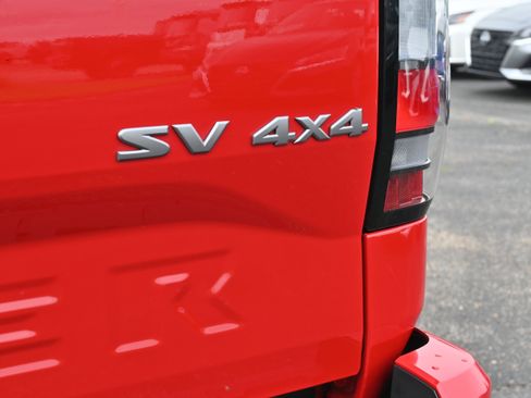 Certified 2024 Nissan Frontier SV image 10