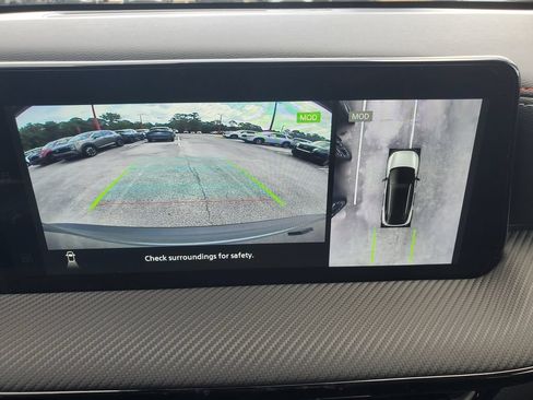 Used 2026 Nissan Kicks SR FWD image 17