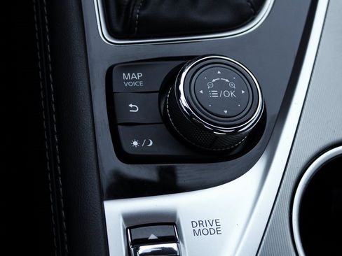 Used 2018 INFINITI Q60 3.0t Luxe image 33