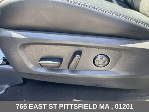 Used 2023 INFINITI QX60 Luxe w/ Cargo Package AWD/4WD image 13