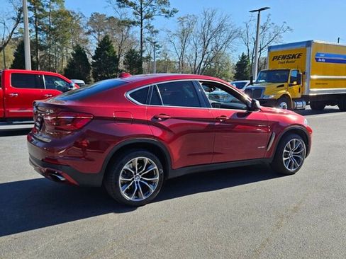 Used 2018 BMW X6 xDrive50i image 15