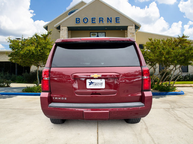 Used 2020 Chevrolet Tahoe LT w/ Luxury Package RWD image 4